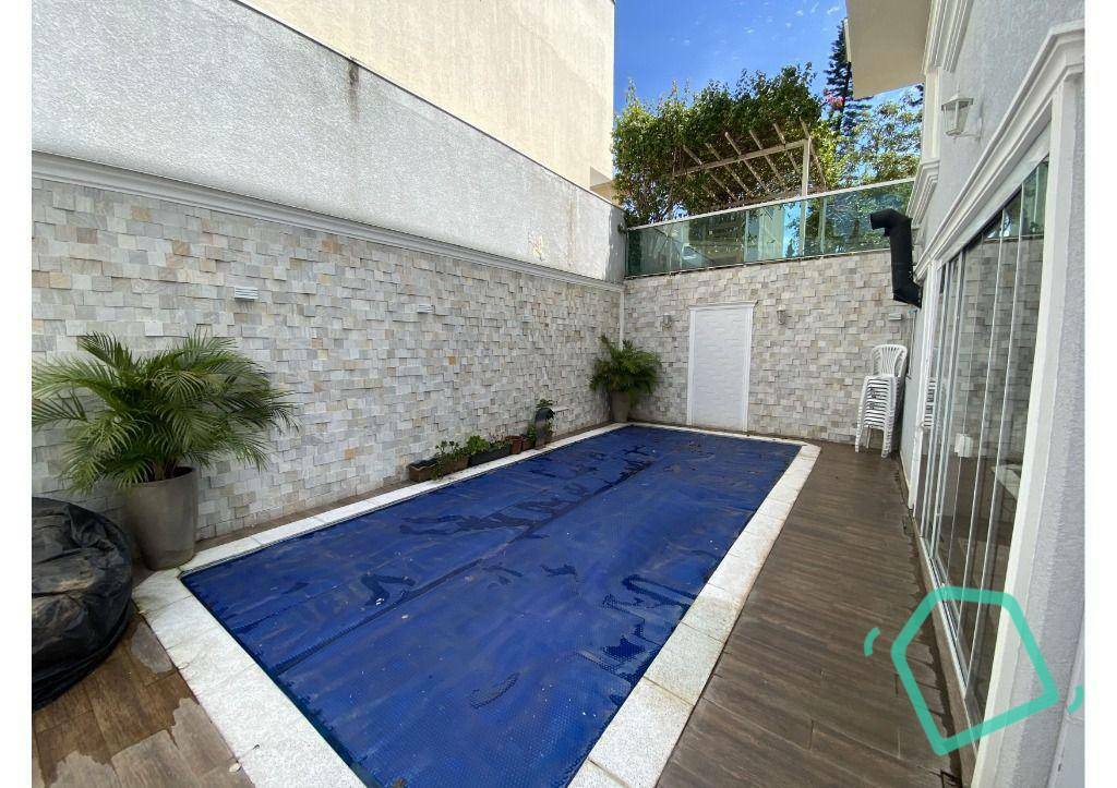 Casa de Condomínio à venda com 4 quartos, 250m² - Foto 30