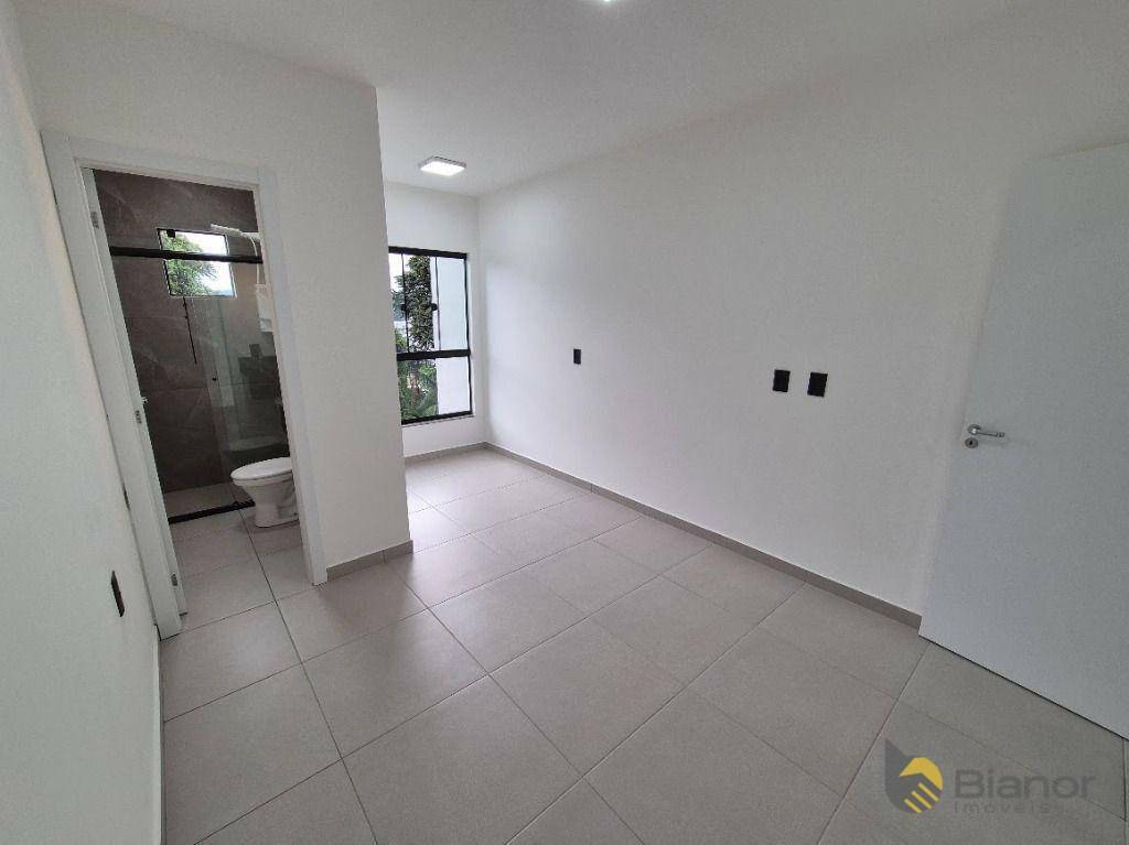 Casa à venda e aluguel com 2 quartos, 78m² - Foto 20