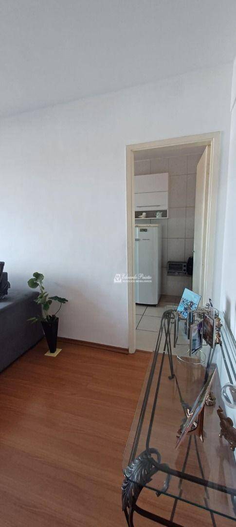 Apartamento à venda com 1 quarto, 41m² - Foto 3