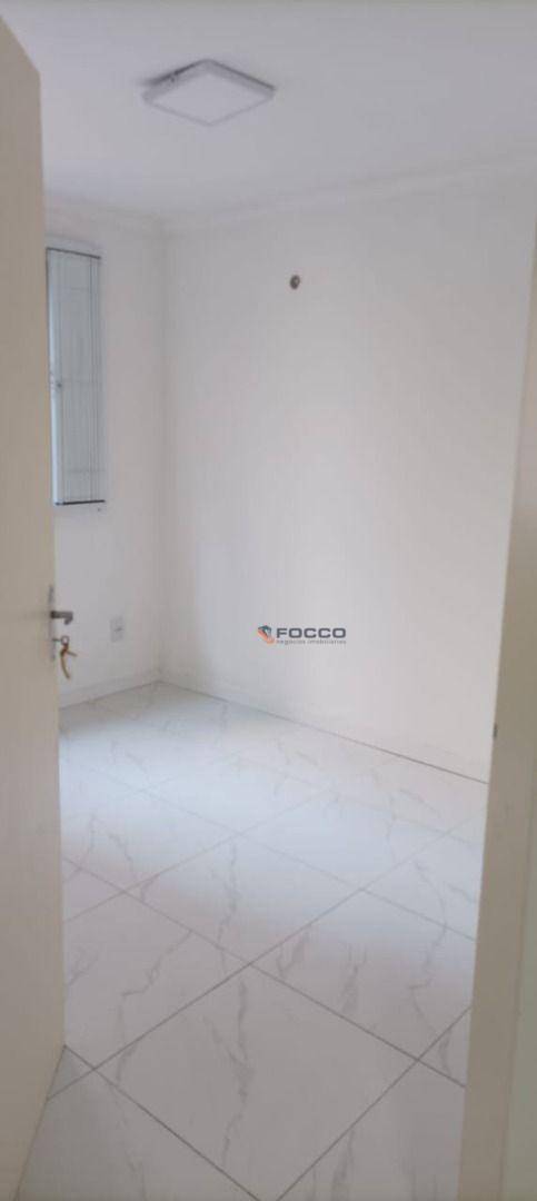 Apartamento à venda com 2 quartos, 46m² - Foto 10