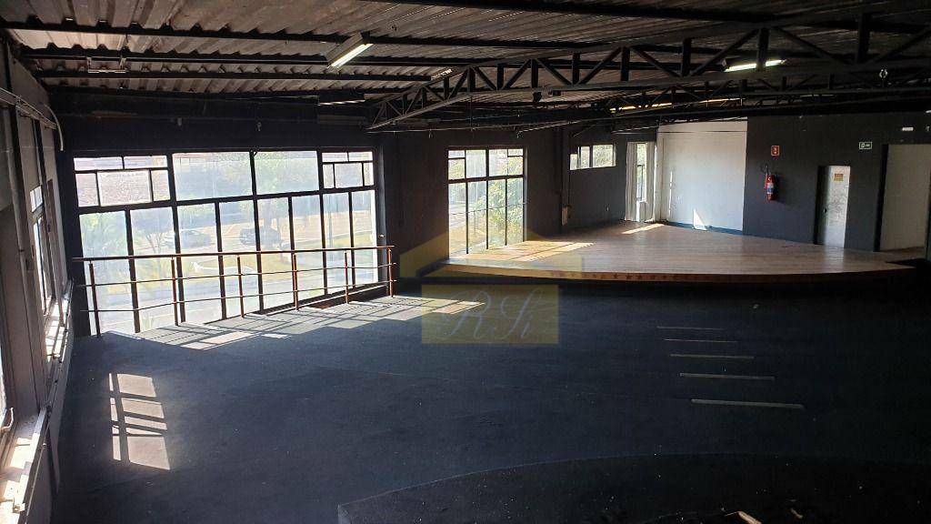 Prédio Inteiro à venda e aluguel, 1800m² - Foto 11