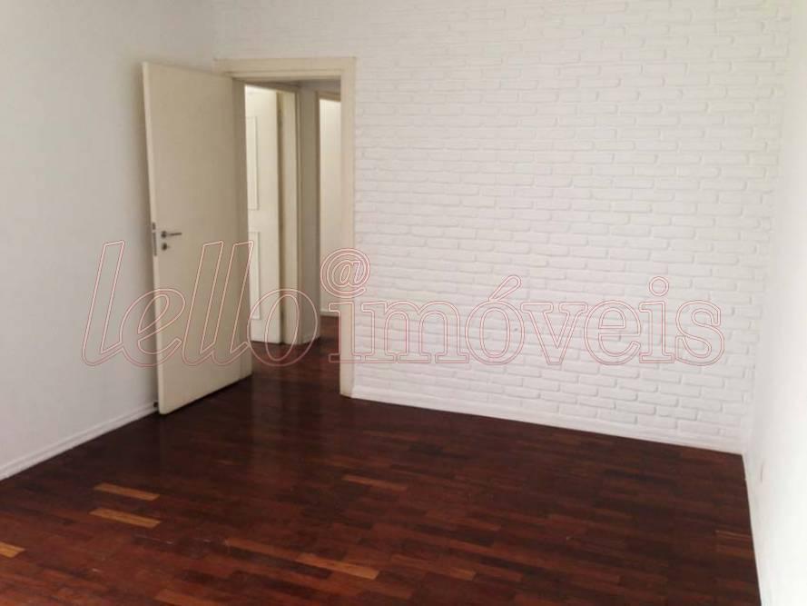 Apartamento à venda com 3 quartos, 173m² - Foto 2