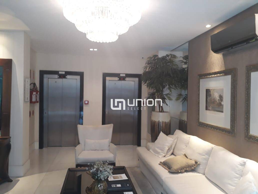 Apartamento à venda com 3 quartos, 122m² - Foto 1