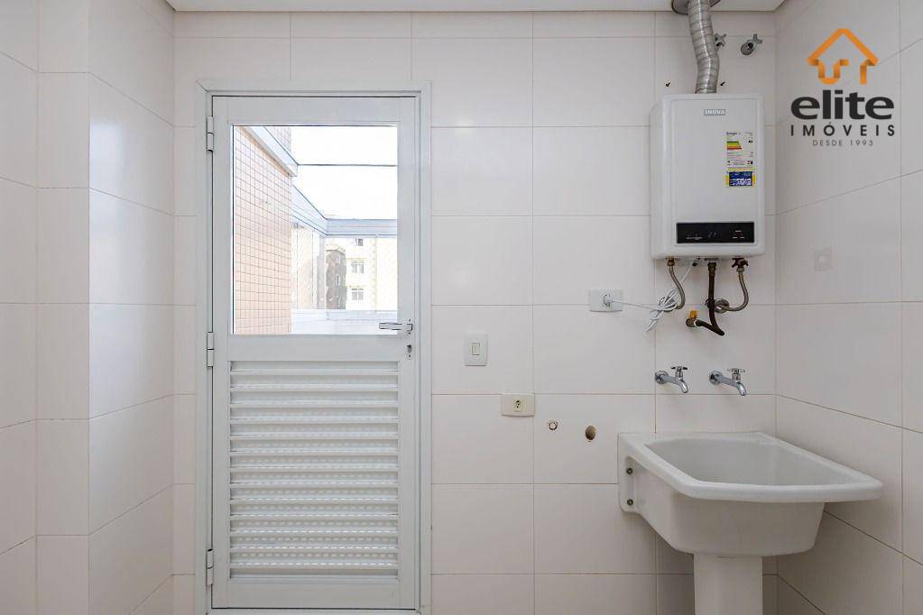 Apartamento para alugar com 3 quartos, 151m² - Foto 33