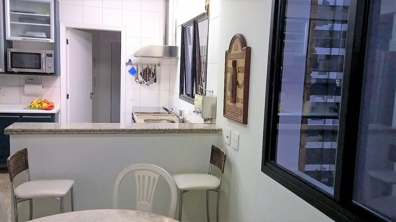 Apartamento à venda e aluguel com 3 quartos, 206m² - Foto 18