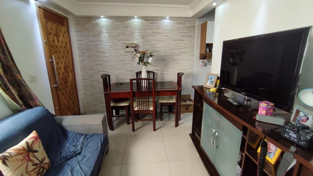 Apartamento à venda com 2 quartos, 50m² - Foto 4