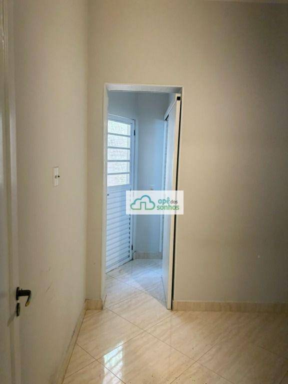 Apartamento para alugar com 2 quartos, 65m² - Foto 20