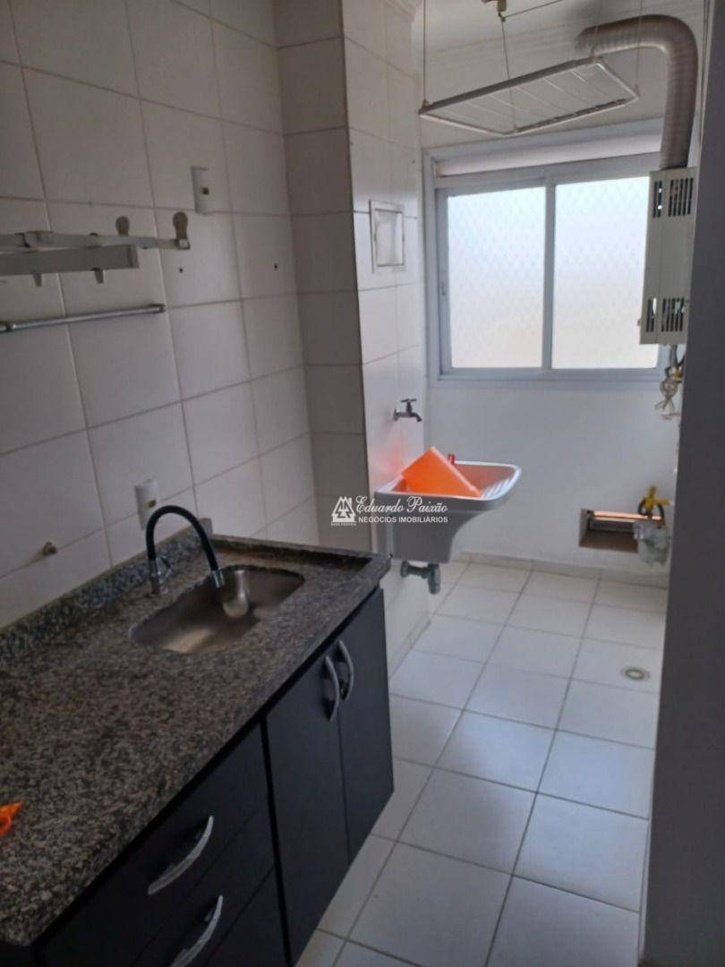 Apartamento à venda com 2 quartos, 58m² - Foto 11