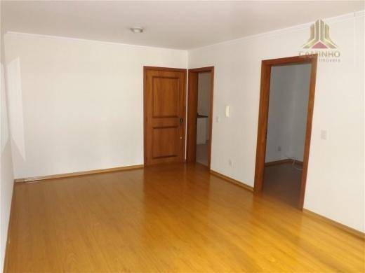 Apartamento à venda com 2 quartos, 80m² - Foto 1