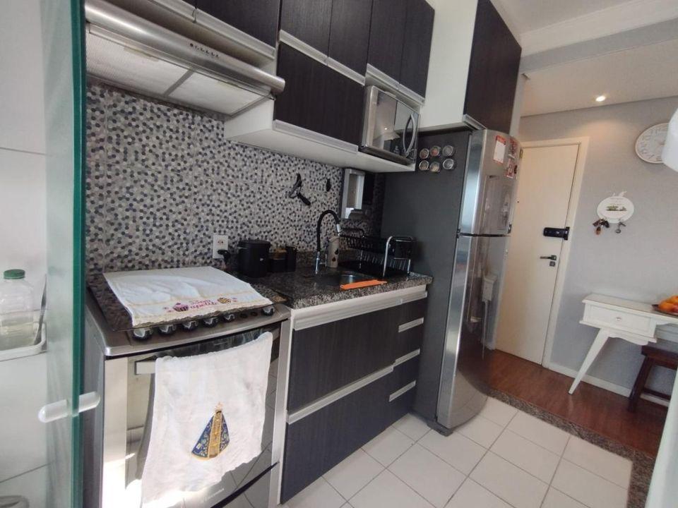 Apartamento à venda com 2 quartos, 69m² - Foto 18