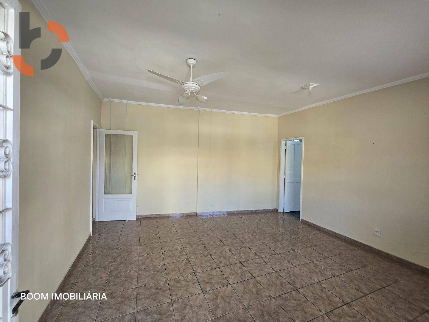 Casa à venda com 5 quartos, 232m² - Foto 36