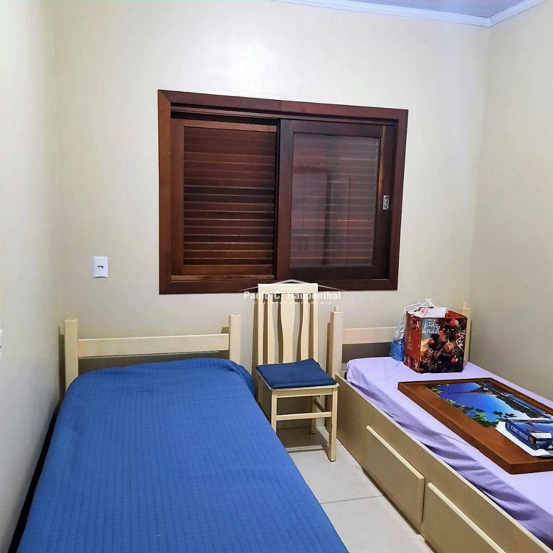 Casa à venda com 3 quartos, 75m² - Foto 12