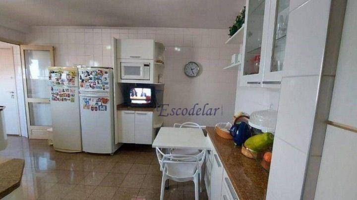 Apartamento à venda com 4 quartos, 160m² - Foto 5