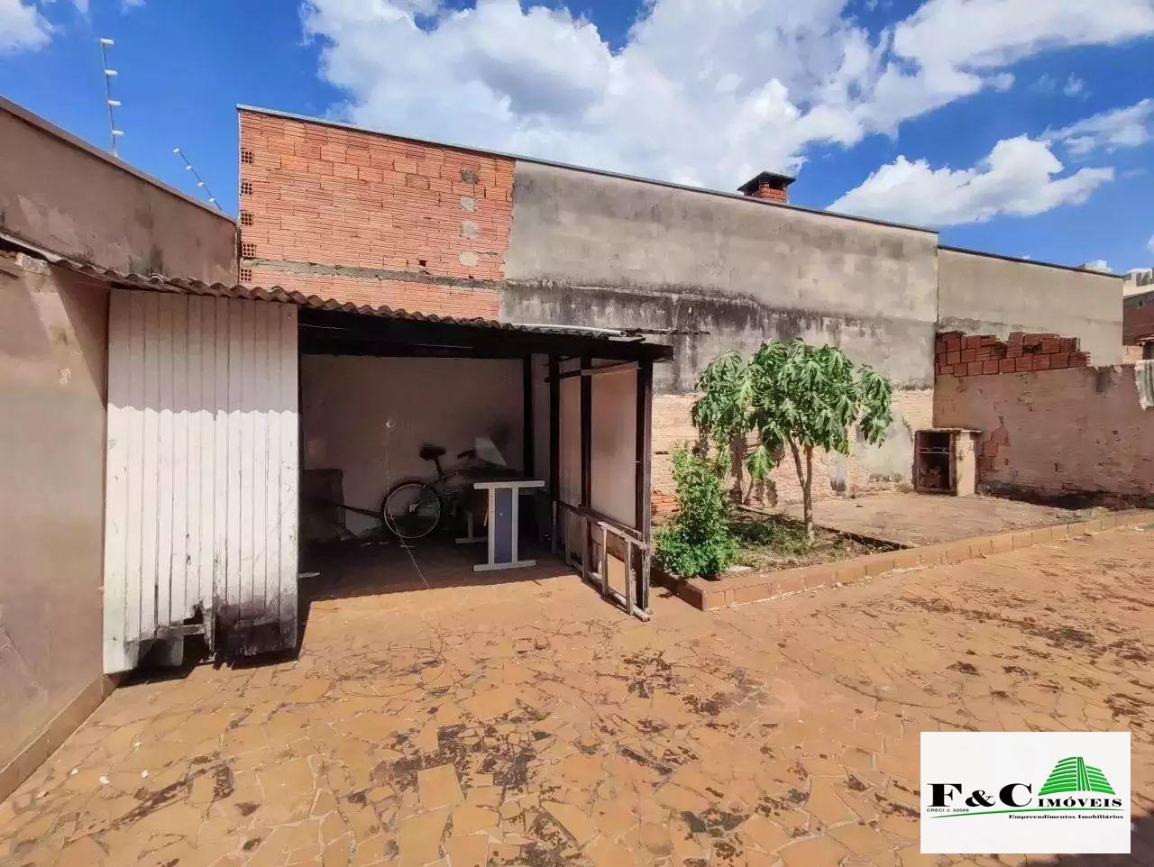 Casa à venda com 3 quartos, 200m² - Foto 5