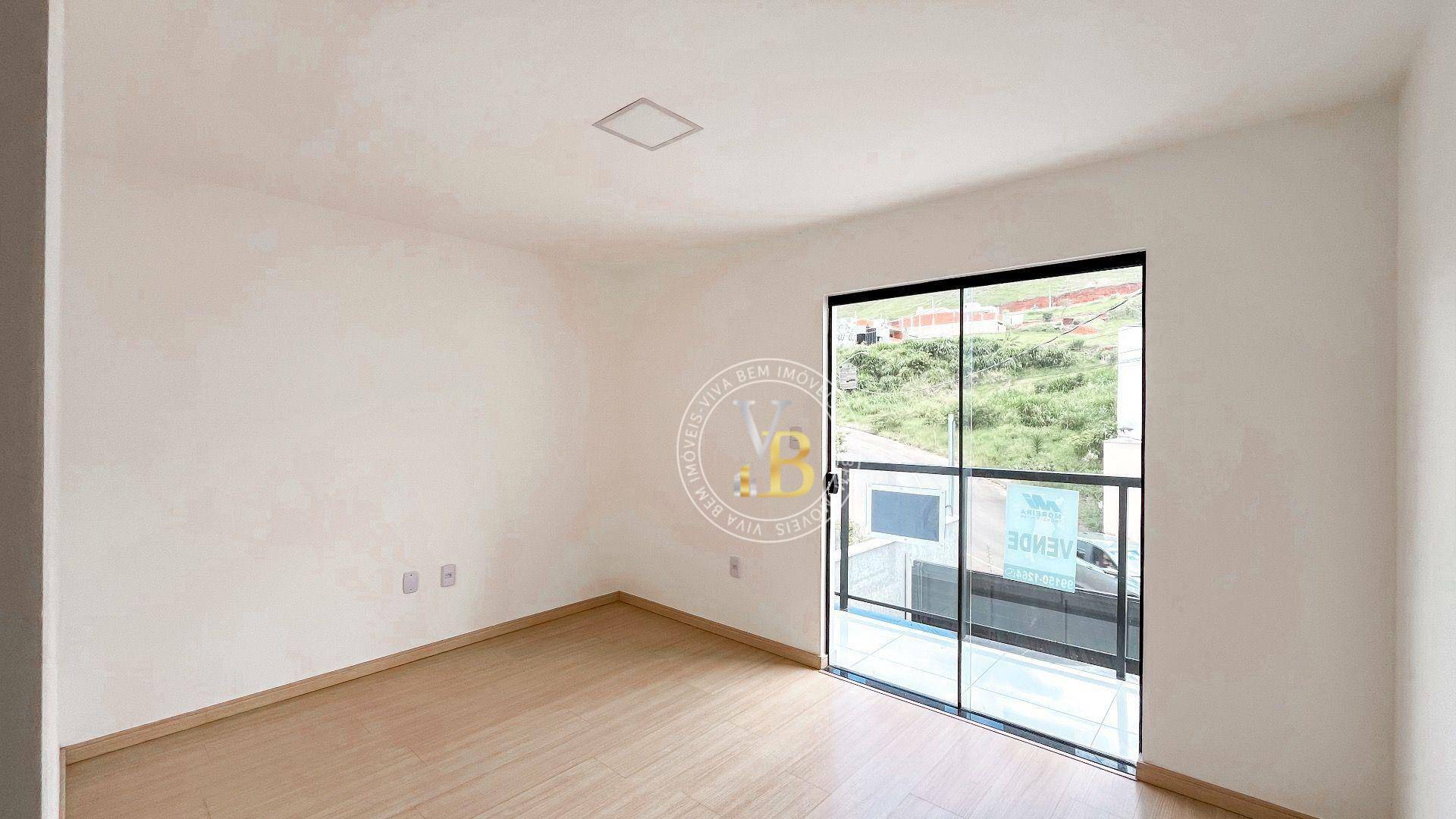 Casa à venda com 2 quartos, 70m² - Foto 13