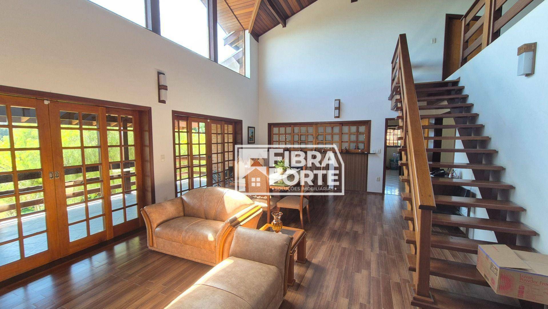 Chácara à venda com 5 quartos, 562m² - Foto 3