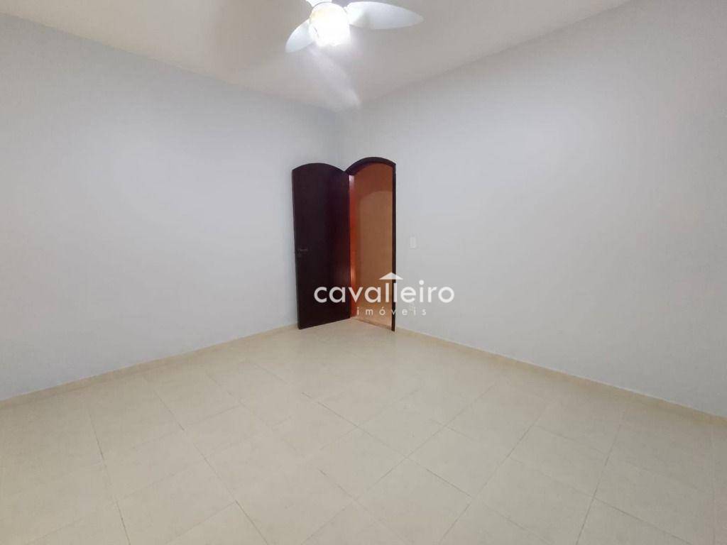 Casa à venda com 3 quartos, 225m² - Foto 21