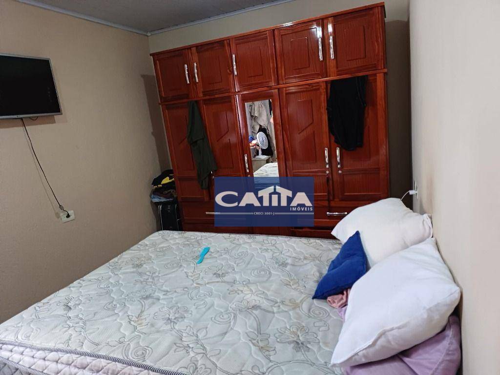 Sobrado à venda com 8 quartos, 300m² - Foto 11