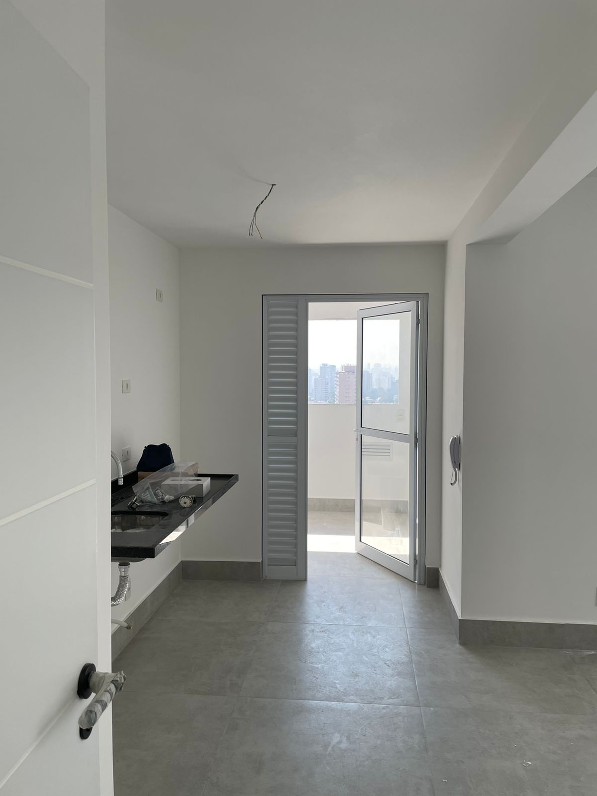 Apartamento à venda com 3 quartos, 106m² - Foto 9