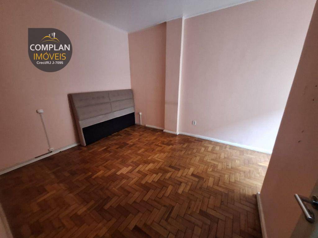 Apartamento à venda com 2 quartos, 105m² - Foto 10