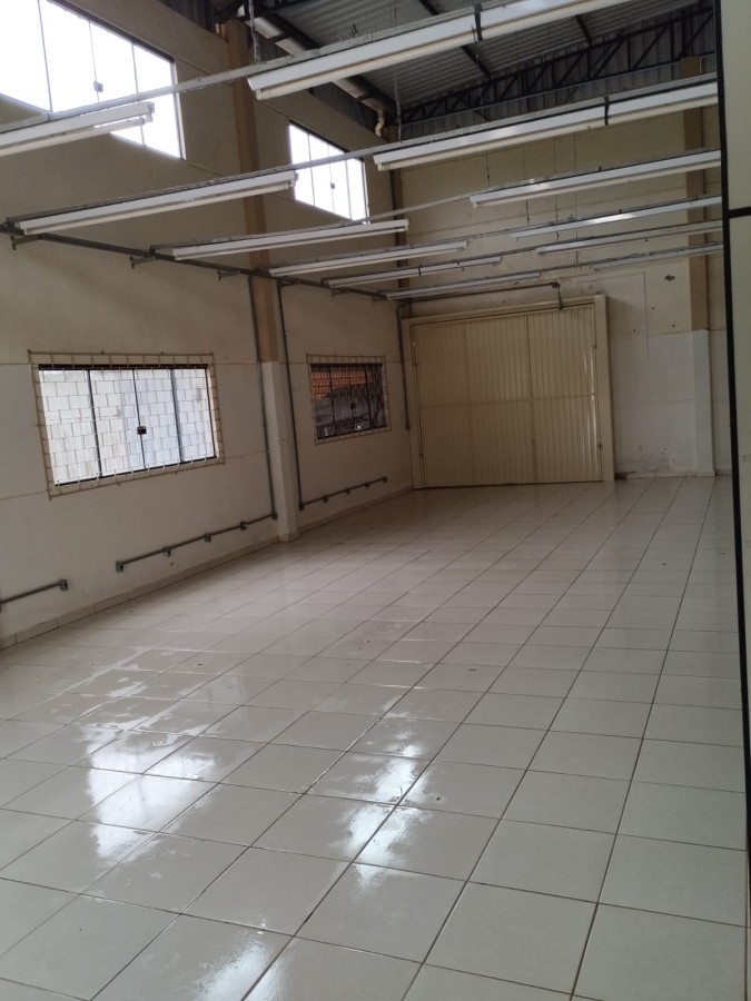 Depósito-Galpão-Armazém à venda, 150m² - Foto 5