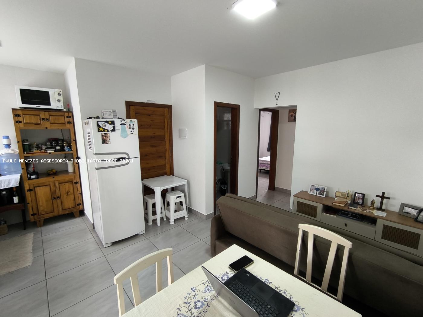 Casa à venda com 2 quartos, 152m² - Foto 12