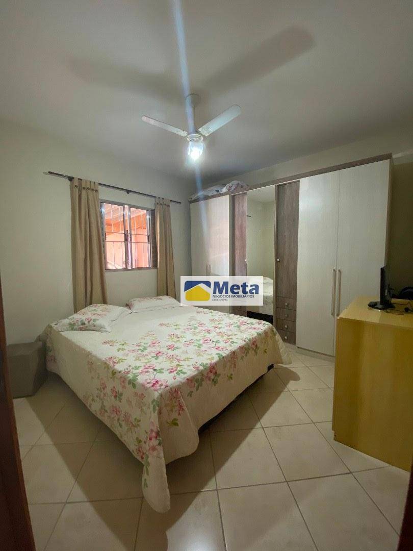 Casa à venda com 2 quartos, 160m² - Foto 6