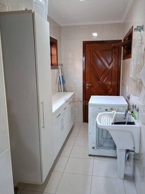 Casa à venda com 3 quartos, 454m² - Foto 60