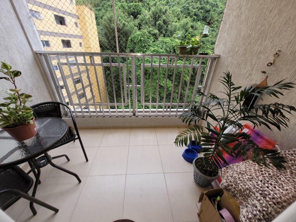 Apartamento à venda com 2 quartos, 80m² - Foto 4