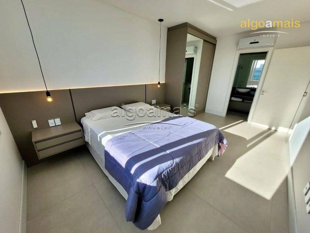 Casa de Condomínio à venda com 5 quartos, 301m² - Foto 33