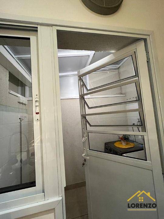 Sobrado à venda com 3 quartos, 94m² - Foto 7