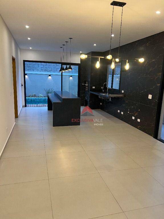 Casa de Condomínio à venda com 4 quartos, 250m² - Foto 6