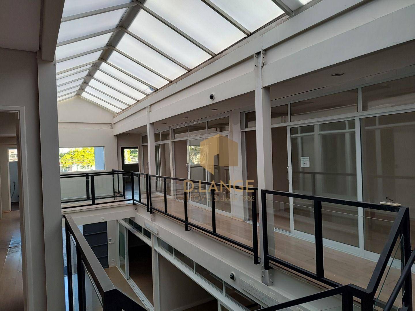 Prédio Inteiro para alugar, 200m² - Foto 36