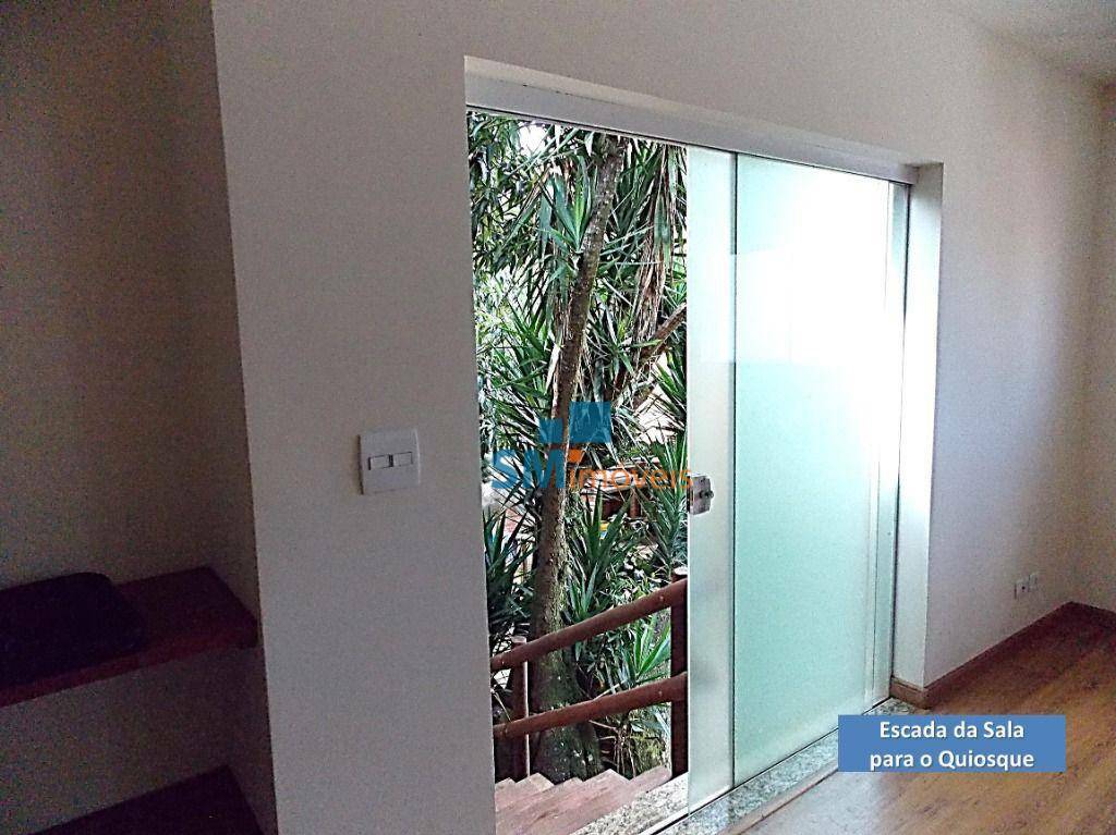 Casa à venda com 3 quartos, 263m² - Foto 3