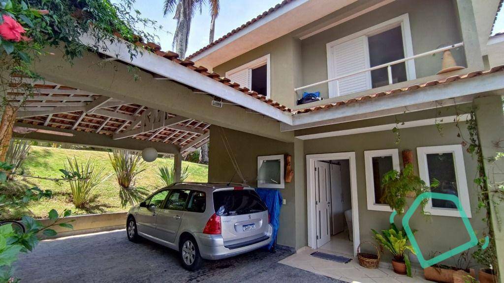 Casa de Condomínio à venda e aluguel com 4 quartos, 230m² - Foto 2
