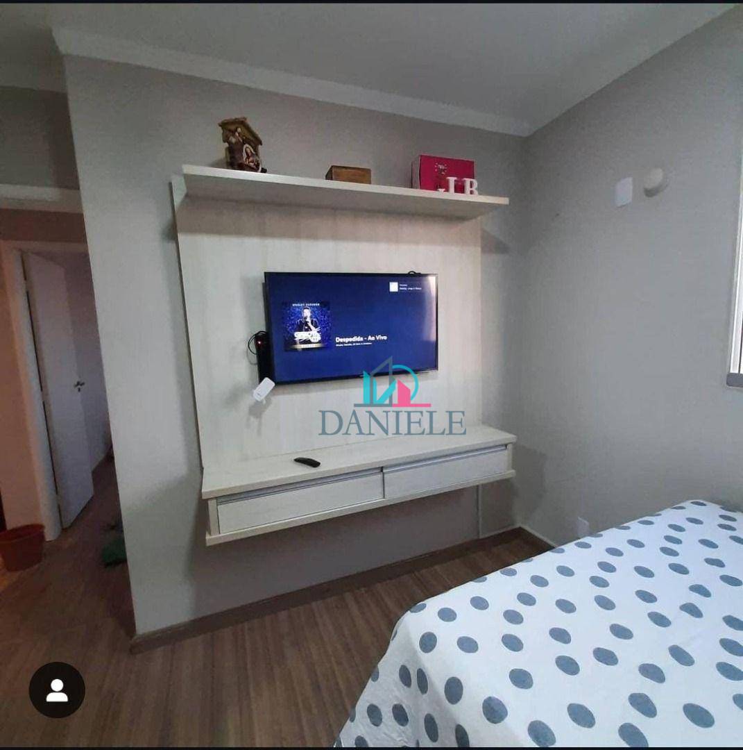 Apartamento à venda com 2 quartos, 58m² - Foto 4