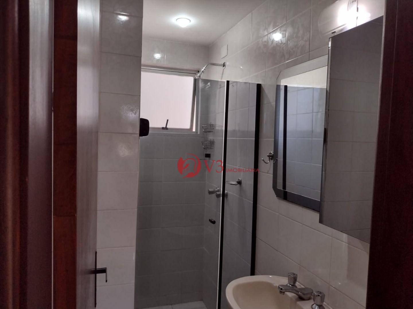 Apartamento à venda com 2 quartos, 72m² - Foto 42