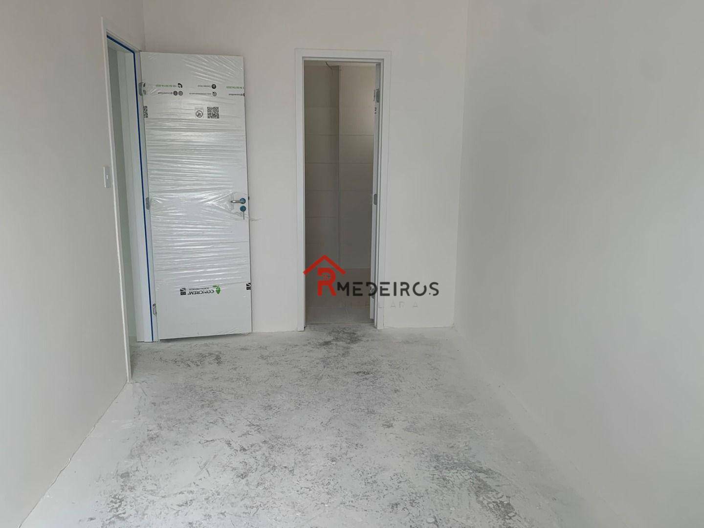 Apartamento à venda com 2 quartos, 77m² - Foto 9