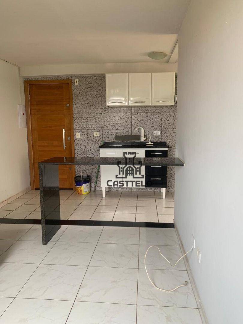 Apartamento à venda com 2 quartos, 43m² - Foto 5