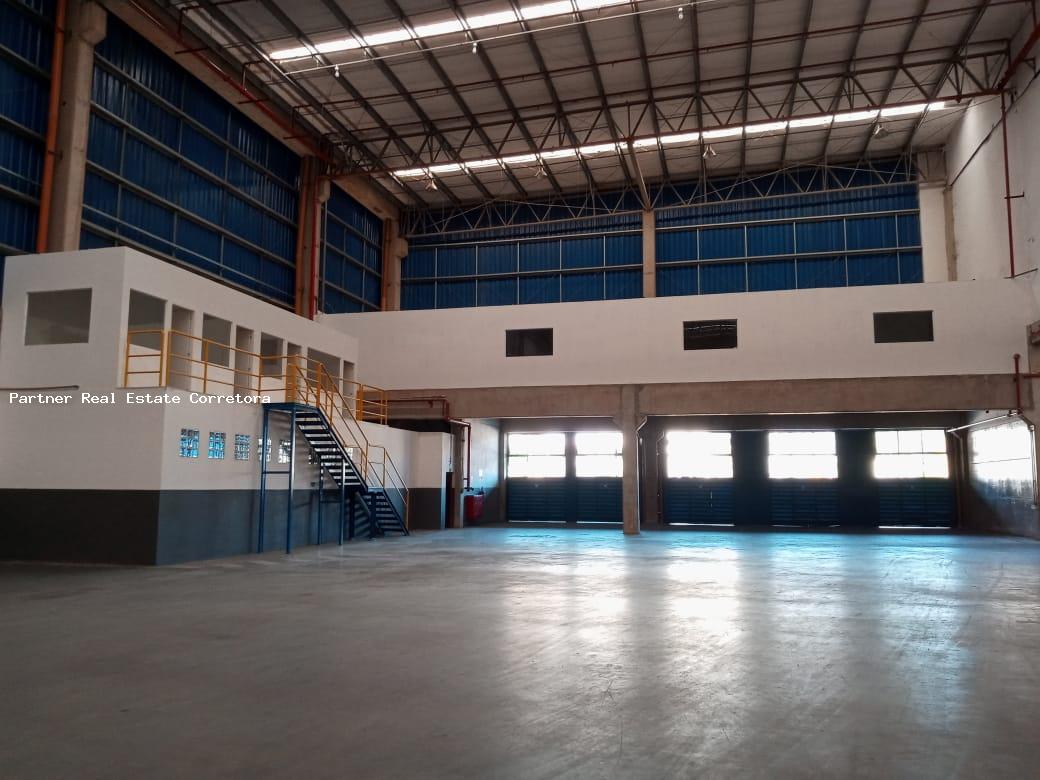 Depósito-Galpão-Armazém para alugar, 6852m² - Foto 32