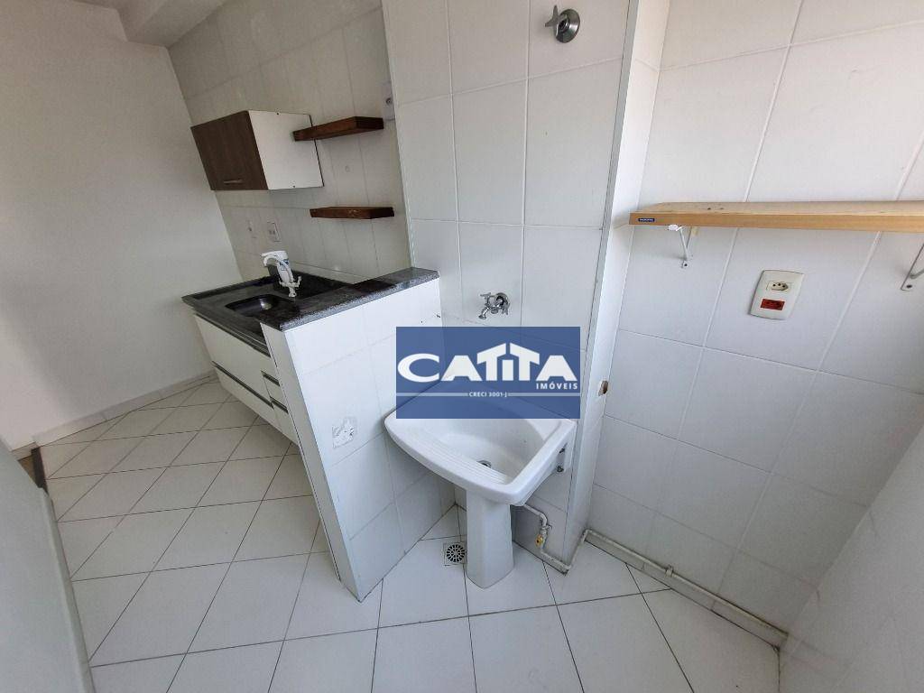 Apartamento para alugar com 2 quartos, 45m² - Foto 13