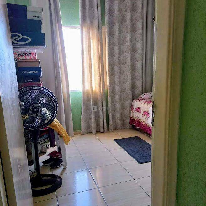 Apartamento à venda com 2 quartos, 92m² - Foto 4