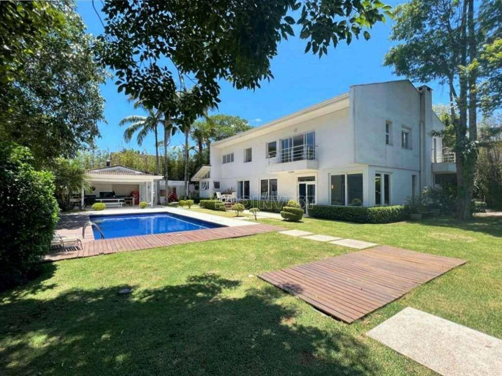 Casa de Condomínio à venda e aluguel com 4 quartos, 541m² - Foto 1