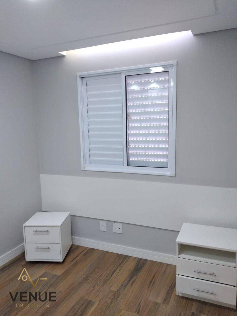 Apartamento à venda com 2 quartos, 58m² - Foto 2