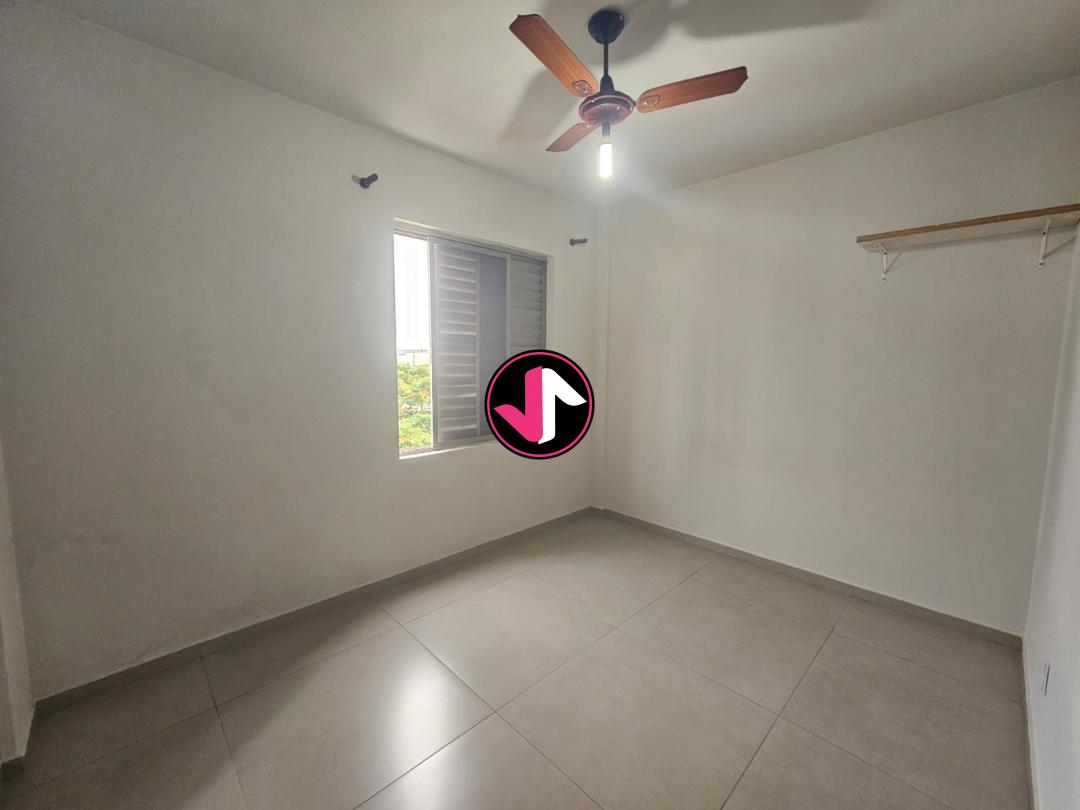 Apartamento para alugar com 2 quartos, 74m² - Foto 12