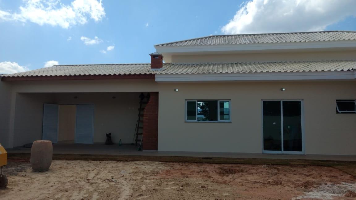 Casa à venda com 3 quartos, 220m² - Foto 14