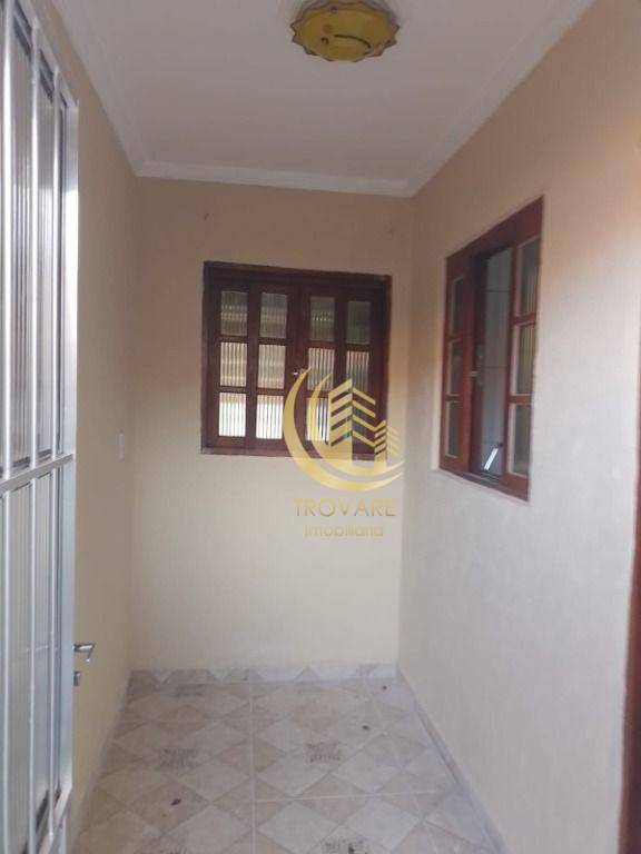 Casa à venda com 4 quartos, 160m² - Foto 16