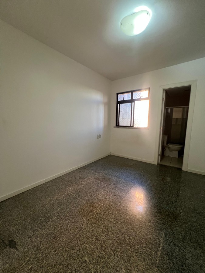 Apartamento à venda com 3 quartos, 146m² - Foto 29