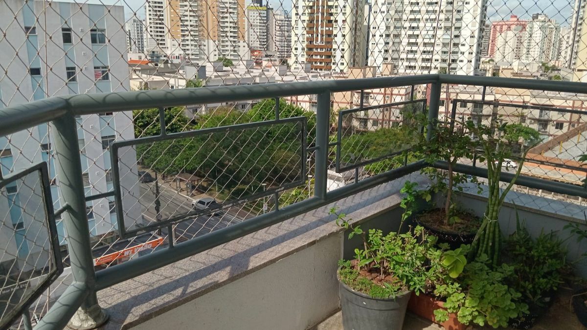 Apartamento à venda com 2 quartos, 75m² - Foto 24