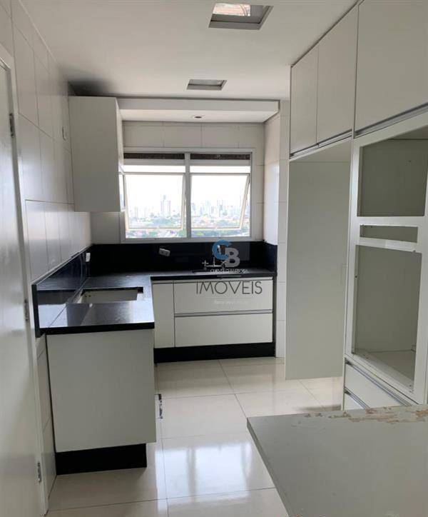 Apartamento à venda com 3 quartos, 156m² - Foto 19